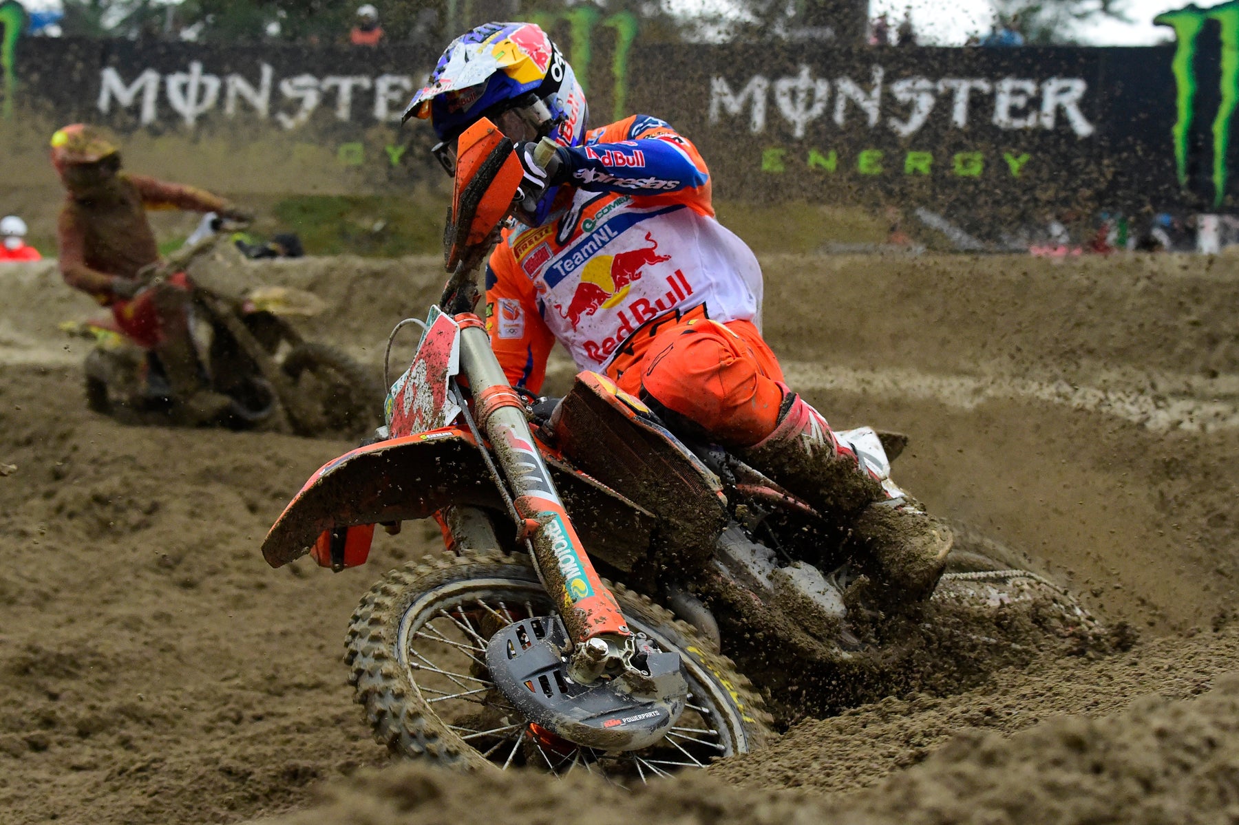 JEFFREY HERLINGS WINS OPEN CLASS AT FIM MOTOCROSS OF NATIONS IN MANTOVA, ITALY