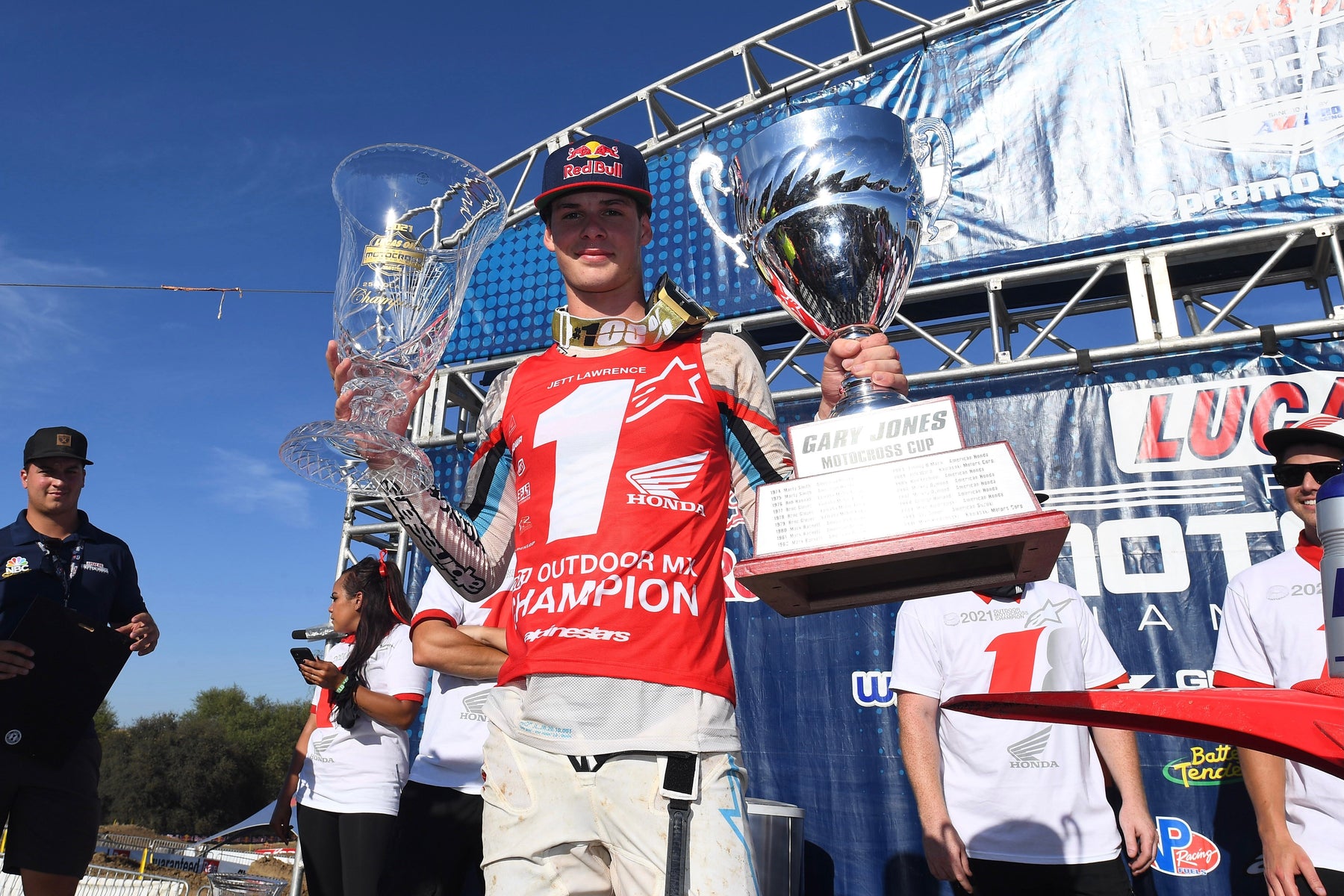 HIGH-FLYING JETT LAWRENCE IS THE 2021 AMA PRO MOTOCROSS 250MX CHAMPION