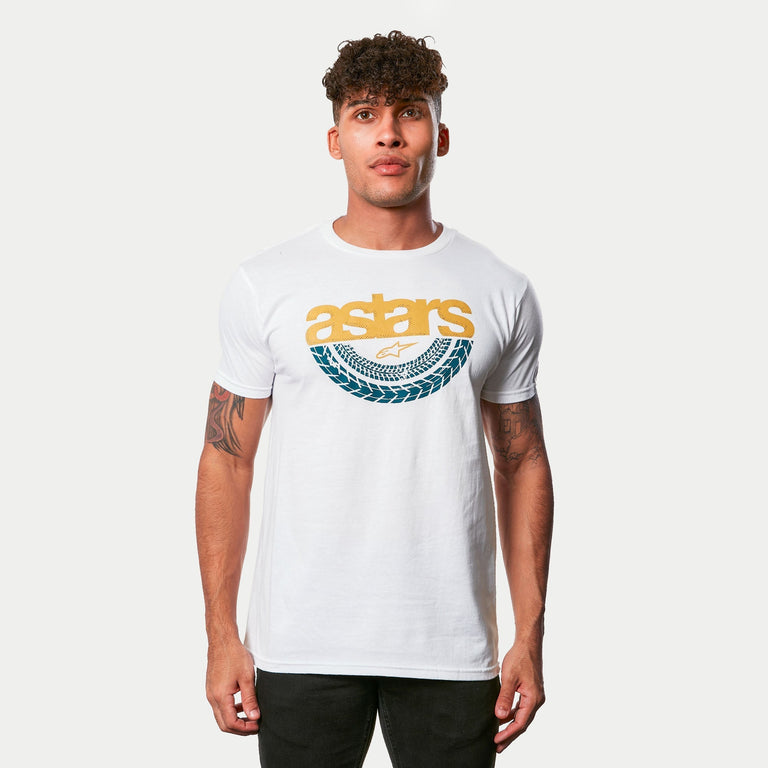 Treadin Tee