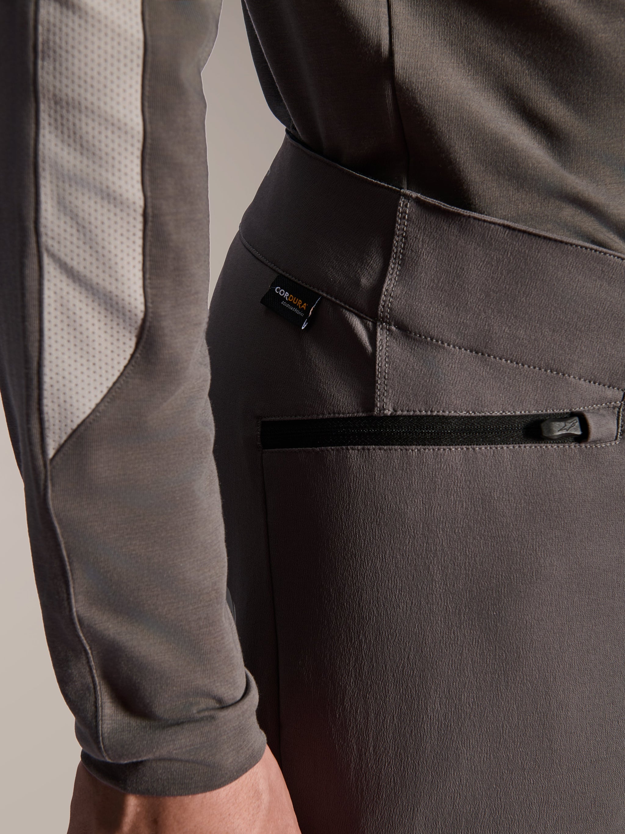 A-Dura Elite Pants
