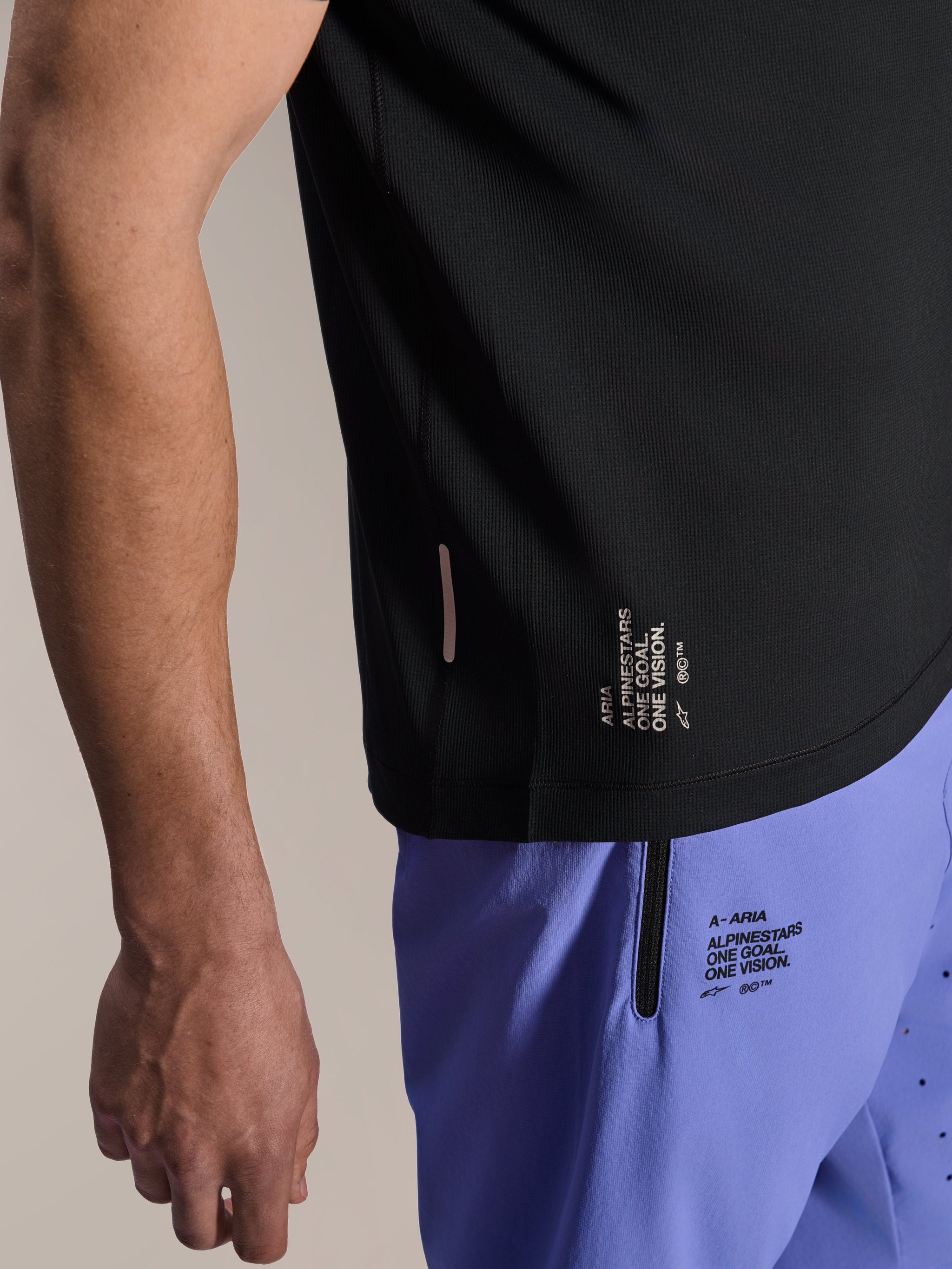 A-Aria Switch Jersey - Short Sleeve