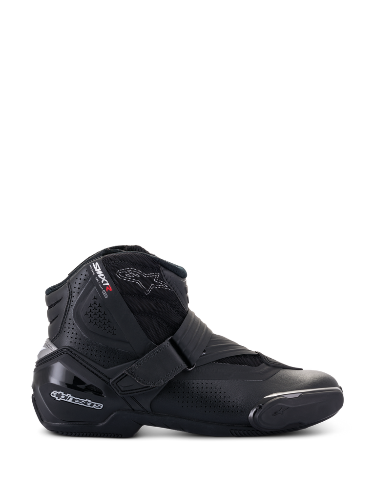 Alpinestars SMX-1 R V2 Vented Boots, low-cut black motorcycle shoes, side profile featuring perforated microfiber panels, TPU heel protection and toe slider, Velcro strap closure, sport road riding footwear