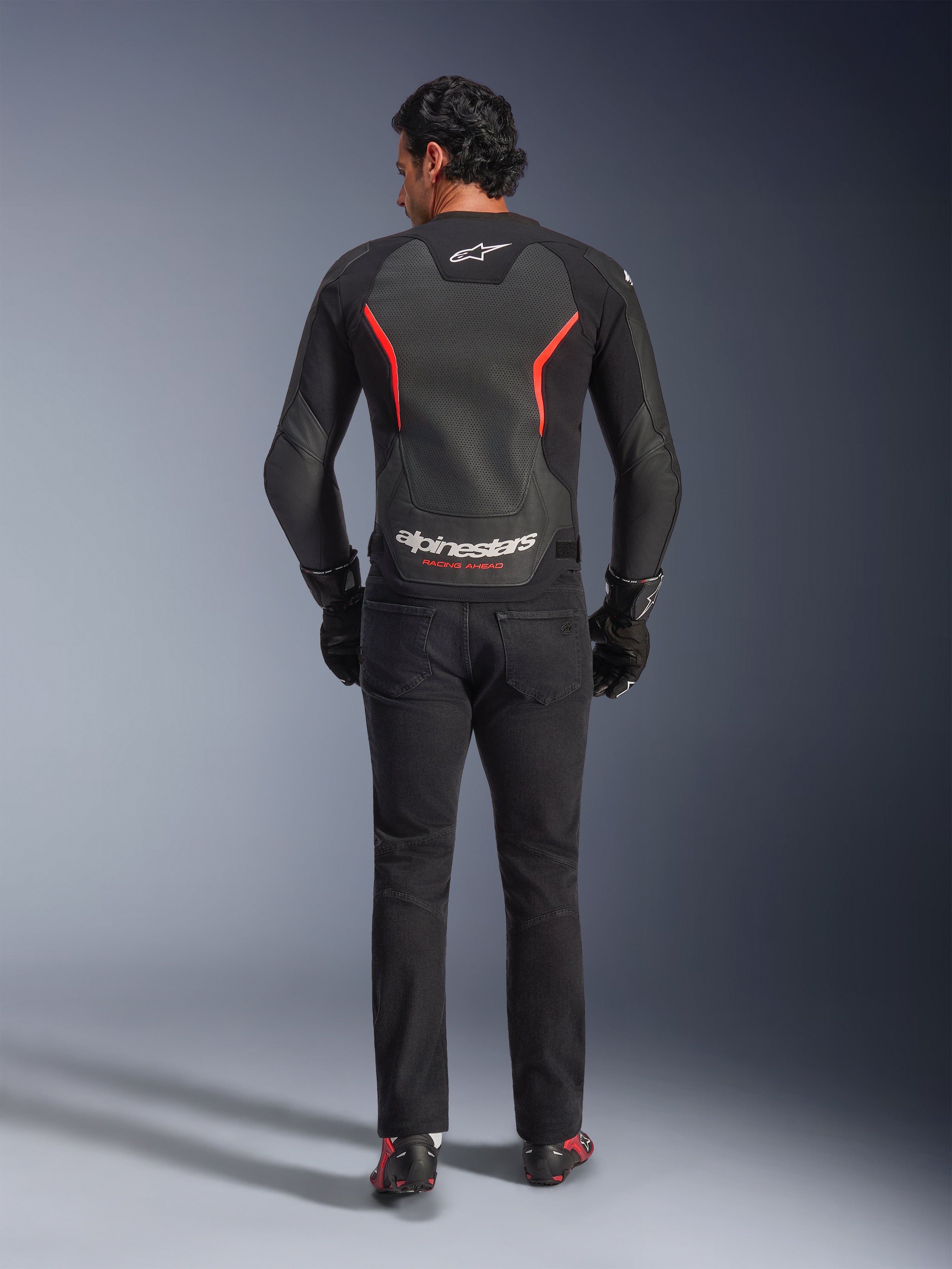 GP Force V2 Air Leather - Motorcycle Jacket | Alpinestars®