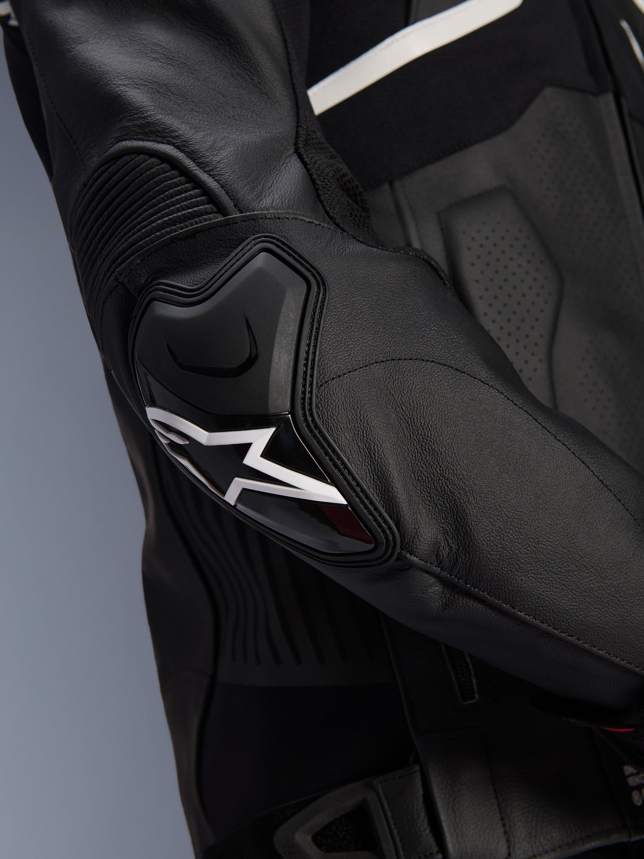 Atem V5 Veste en cuir