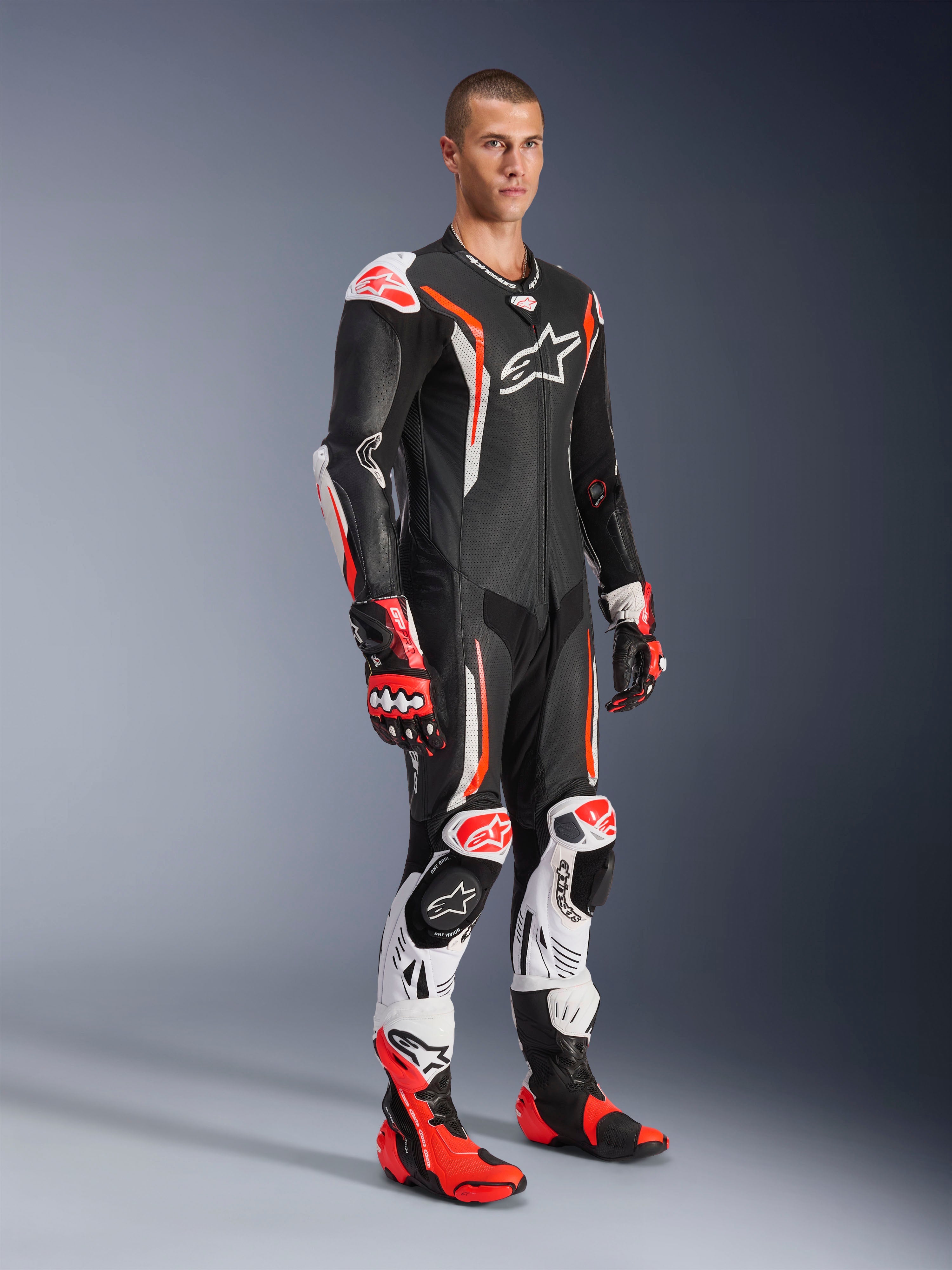 GP Tech V5 Leather Suit - 1Piece - BLACK RACING/SPORT Suits