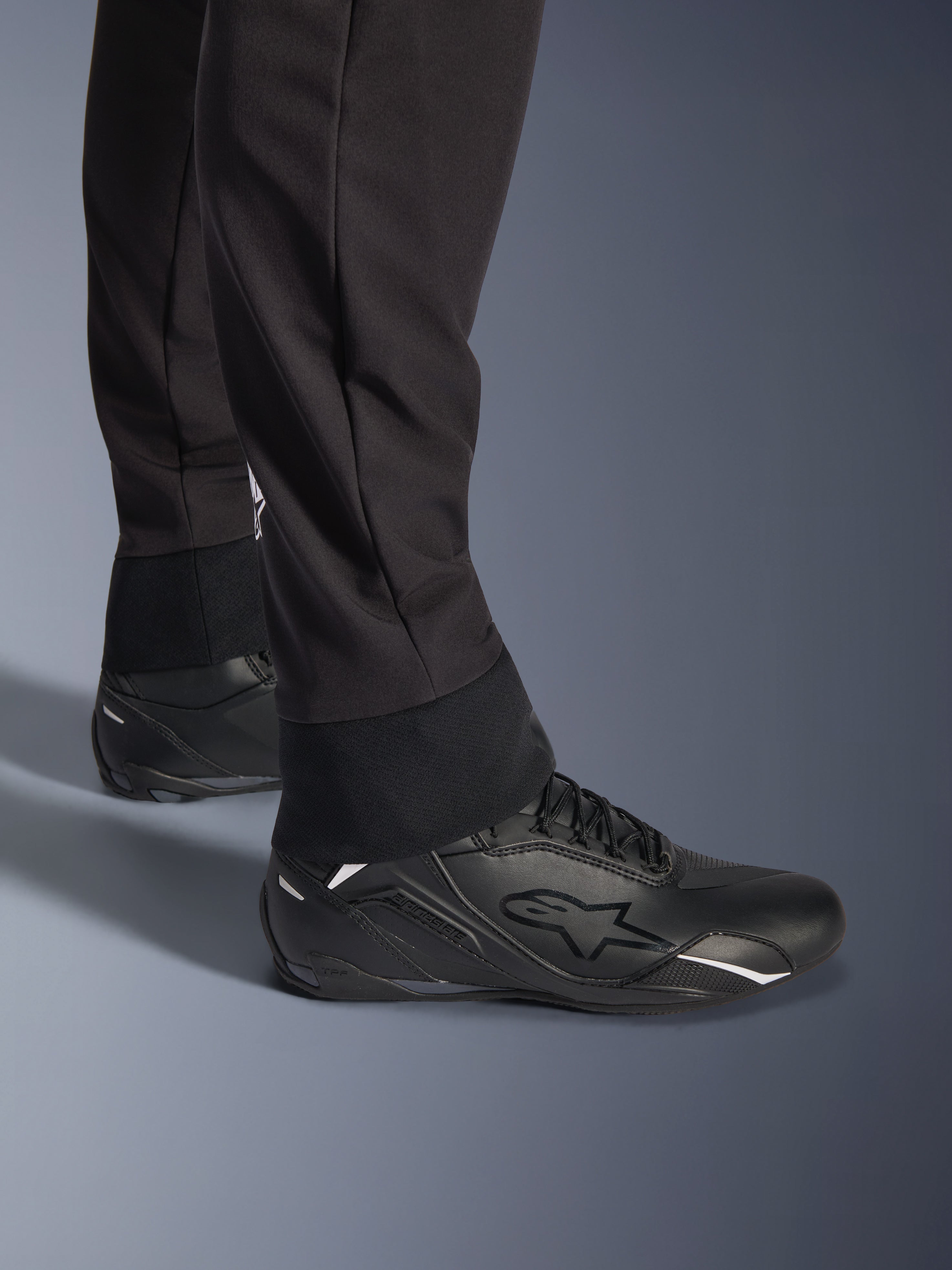 Aeroshell - Motorcycle Pants | Alpinestars®