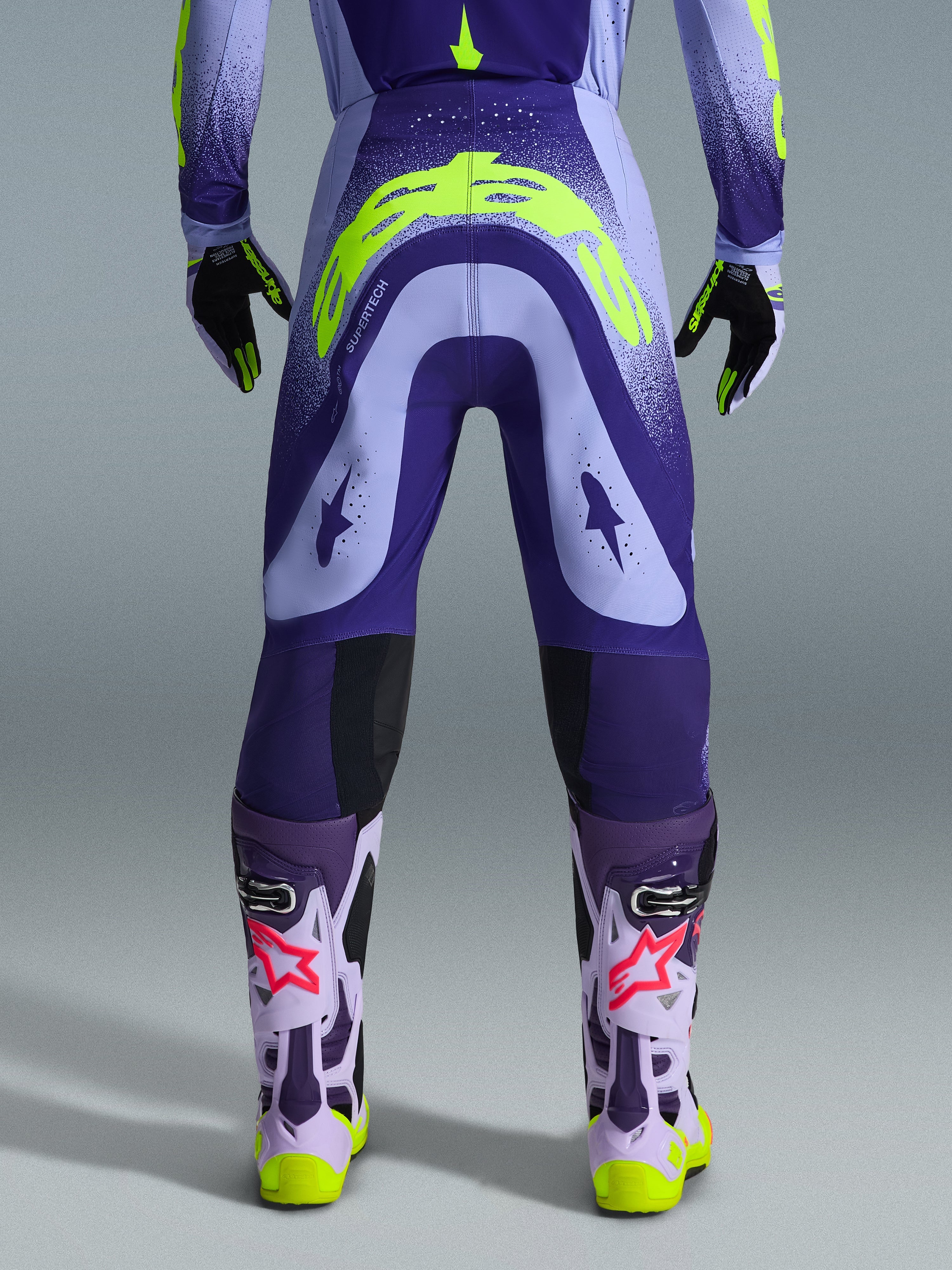 スーパーサンダース 2026 Supertech Scenz - MX Gear Set | Alpinestars®