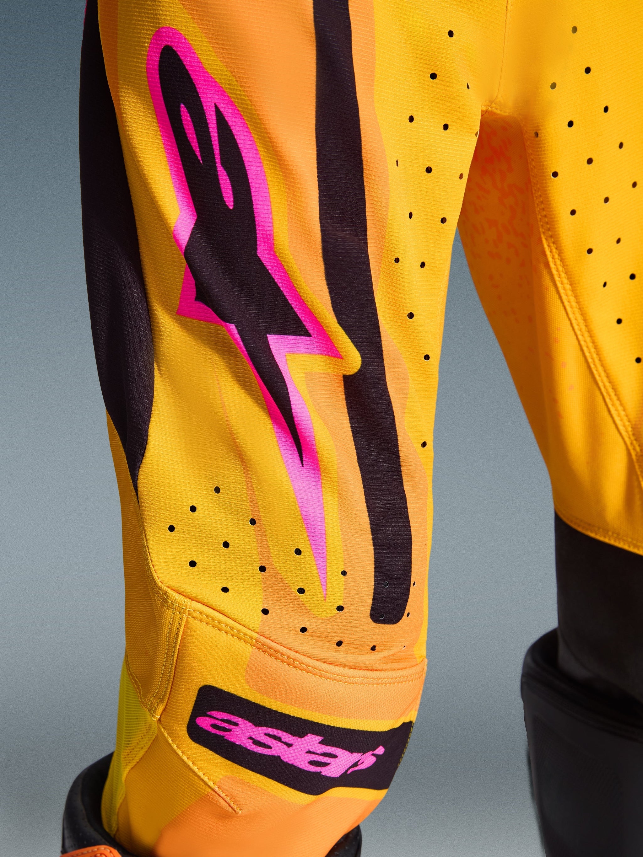 2026 Jeune Supertech Nomur Pantalons