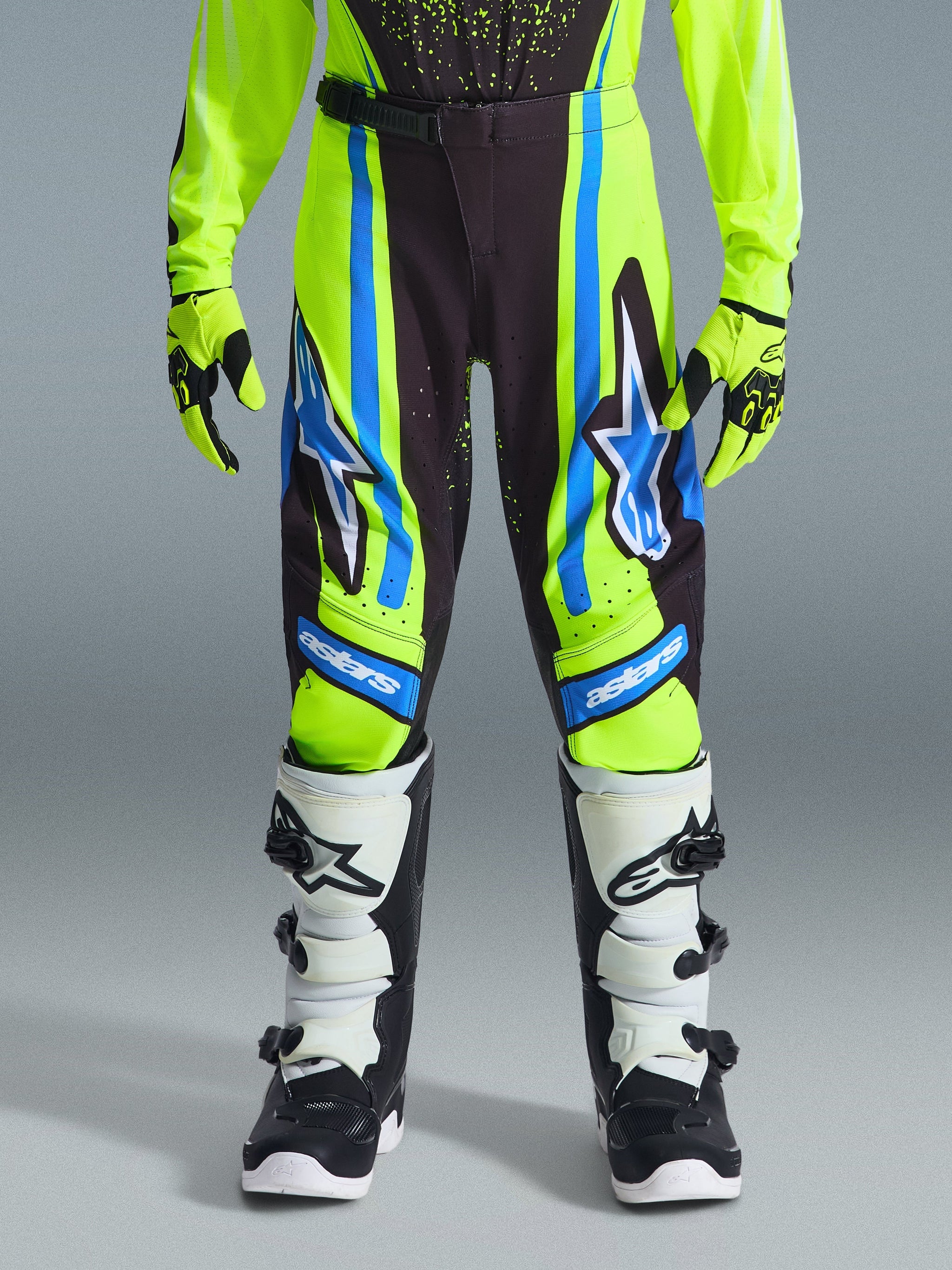 2026 Jeune Supertech Nomur Pantalons
