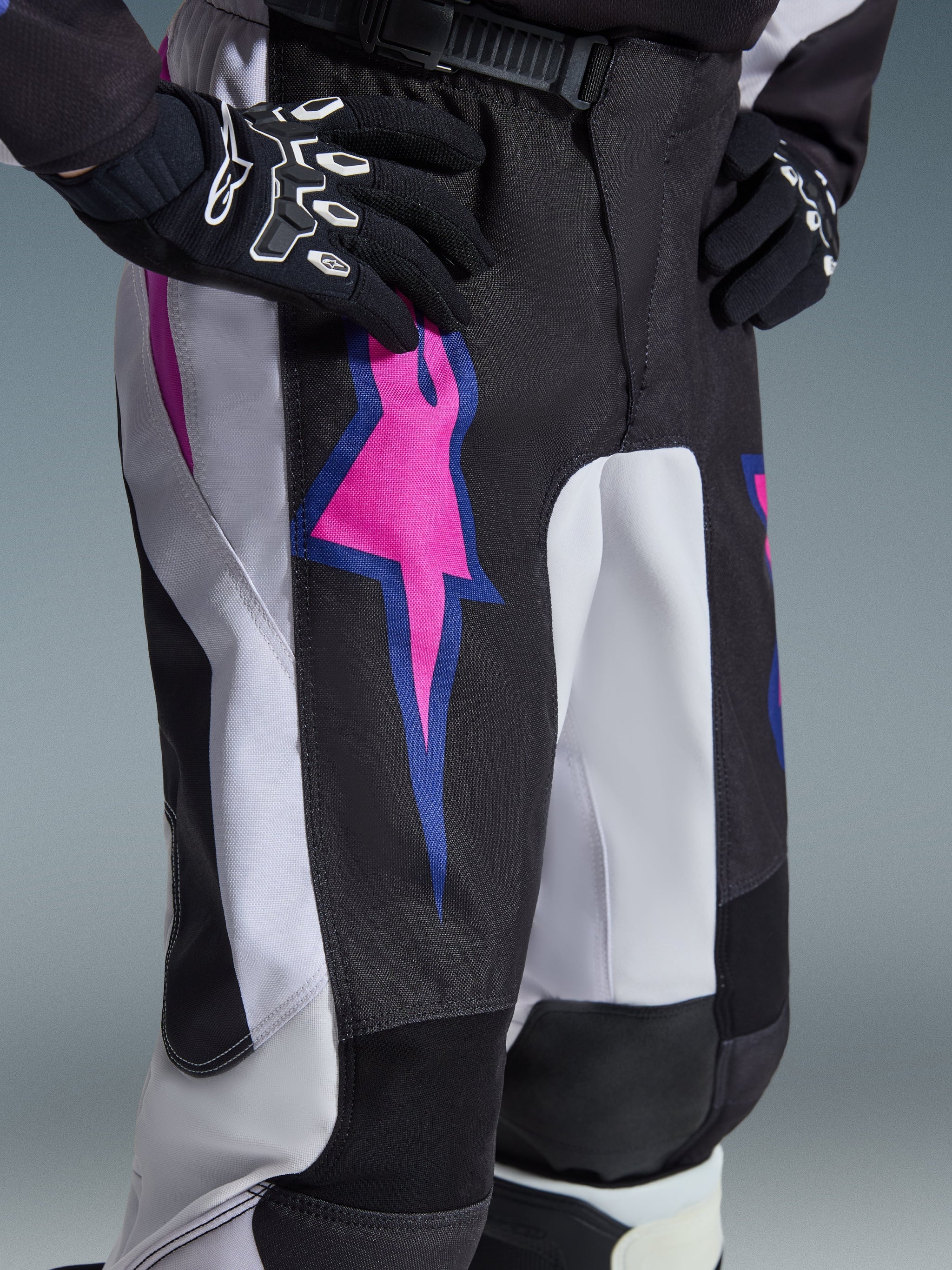 2026 Jeune Fluid Grid Pantalons