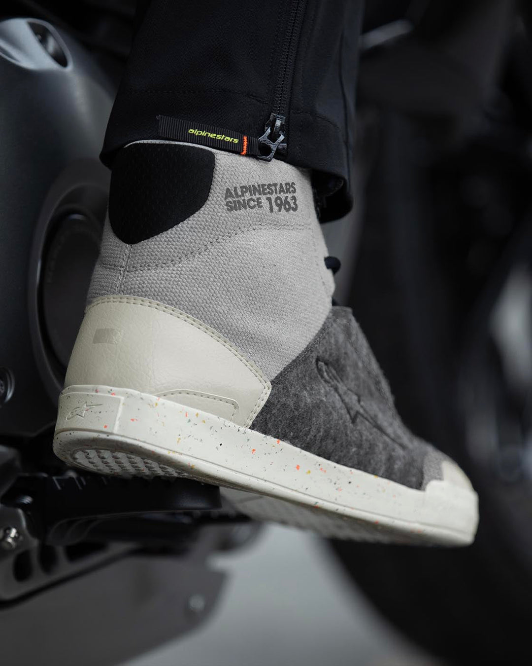 Image 35948978929900