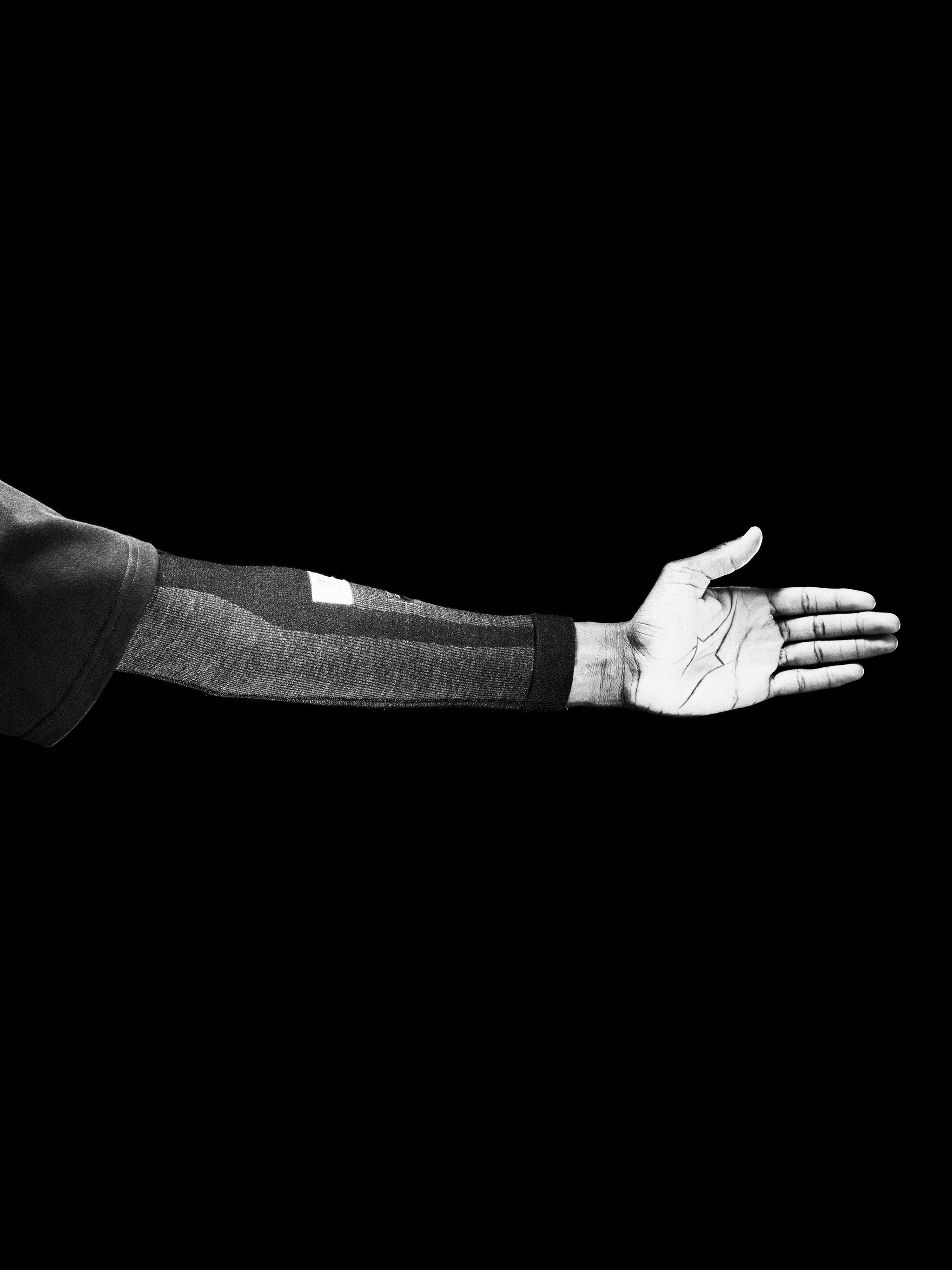 RSRV BASE TEE - LONG SLEEVE