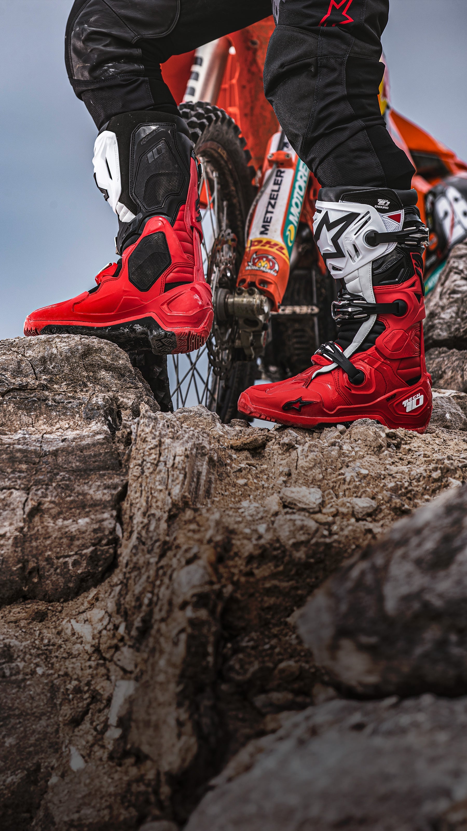 Alpinestars テック10 US9 ユーロ43 Tech 10 Enduro Boots - BLACK ENDURO Boots
